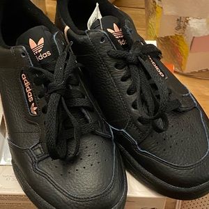 Adidas Continental womens 7